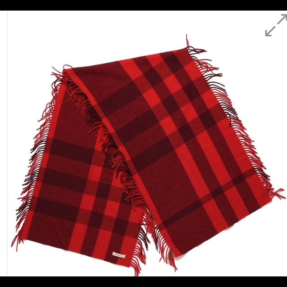 Burberry merino wool half mega check red scarf - Picture 5 of 5